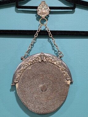 Antique Art Nouveau Mesh Evening Purse Lady Face Frame Chain Bag